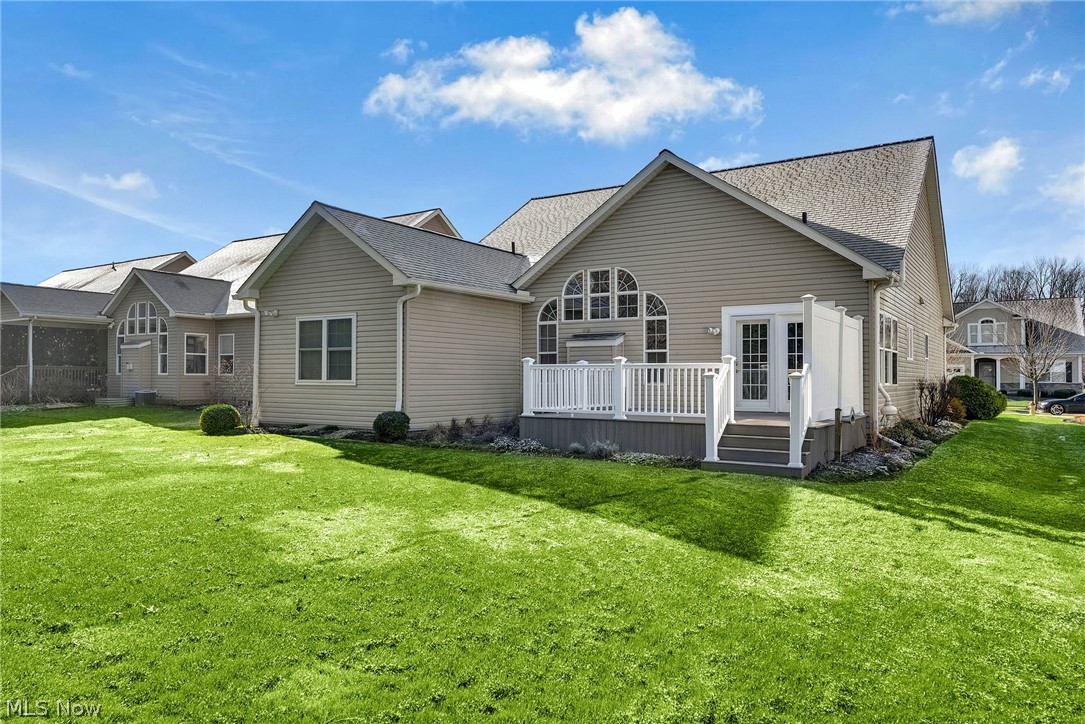 8195 Manor Gate Way Mentor OH 44060