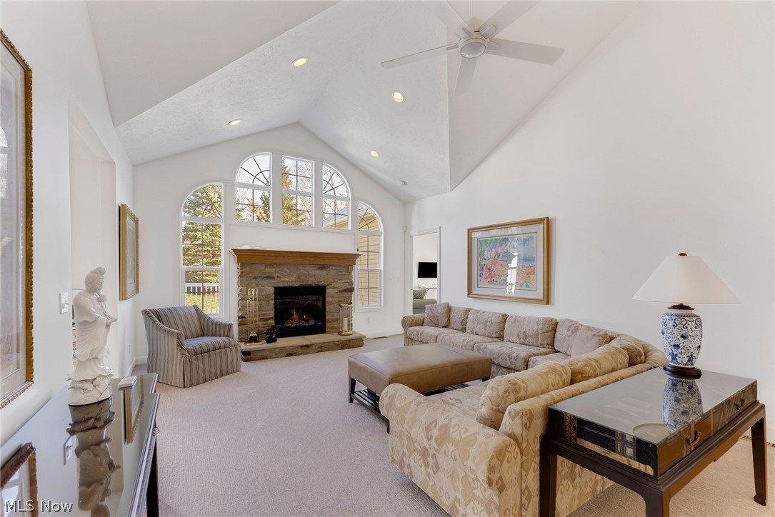 8195 Manor Gate Way Mentor OH 44060