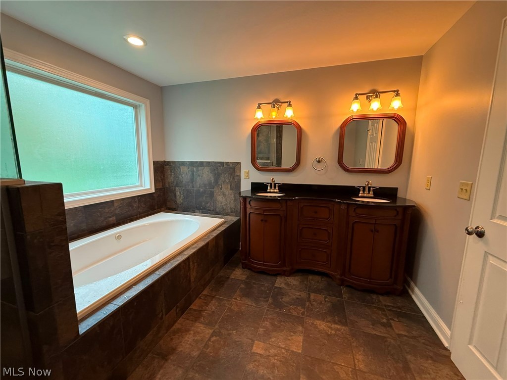 281 Stewart Road Salem OH 44460