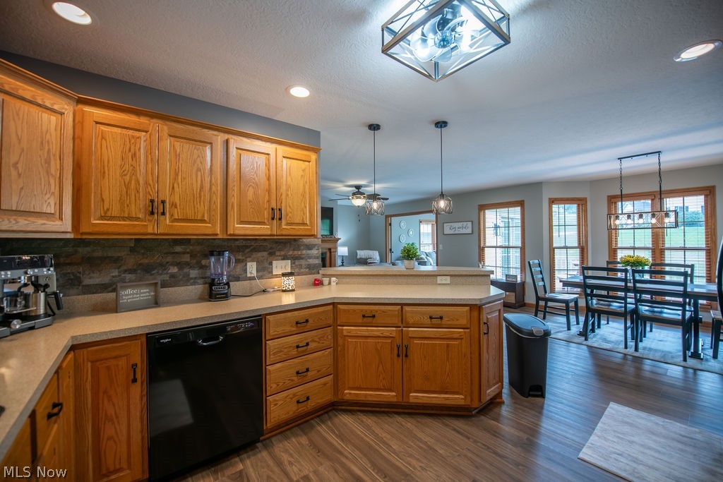 1751 Sandlewood Drive SE New Philadelphia OH 44663