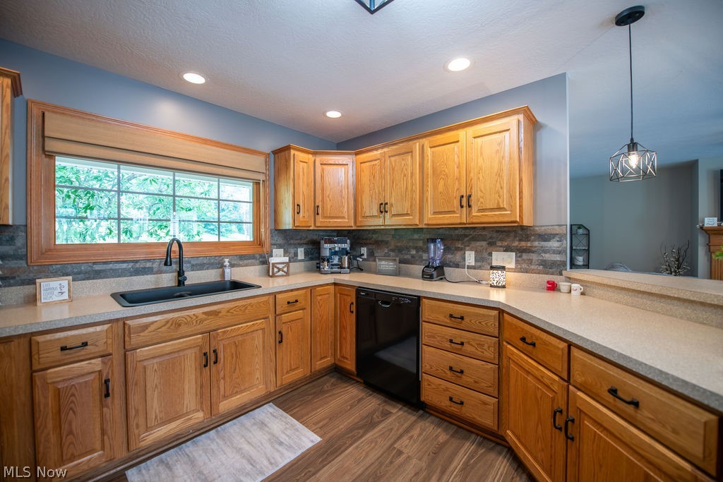 1751 Sandlewood Drive SE New Philadelphia OH 44663