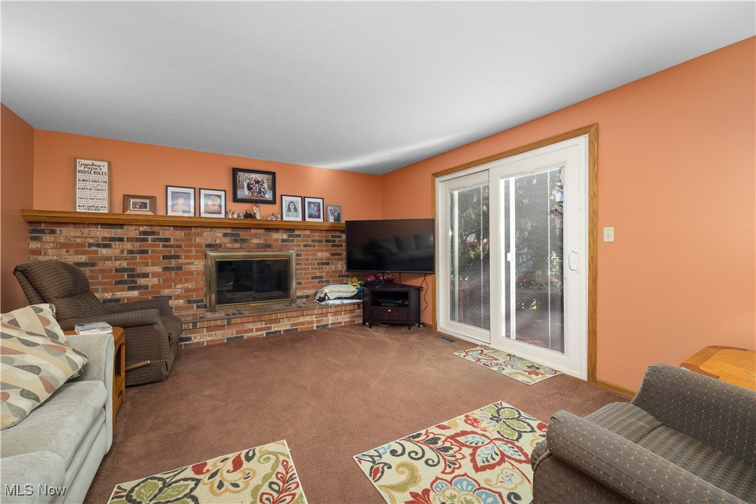 2574 Sourek Road Akron OH 44333