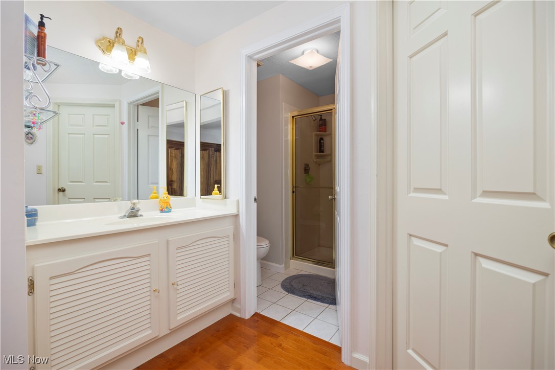 2574 Sourek Road Akron OH 44333