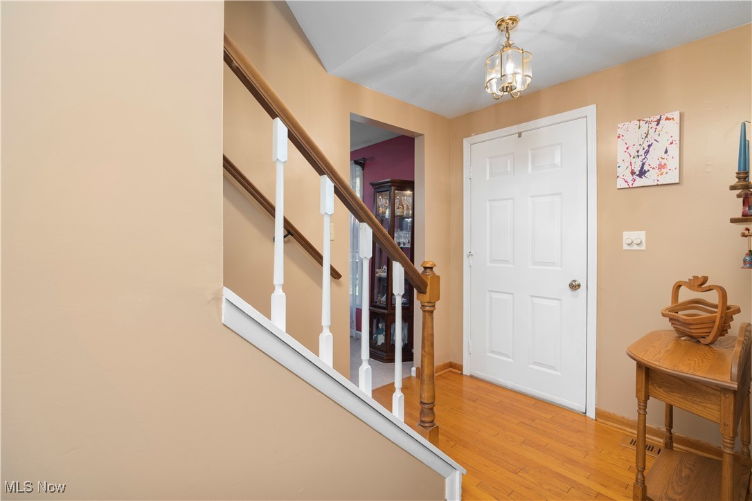 2574 Sourek Road Akron OH 44333