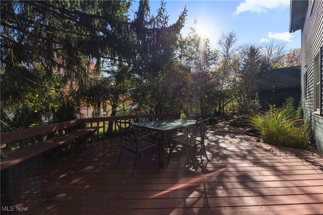 2574 Sourek Road Akron OH 44333