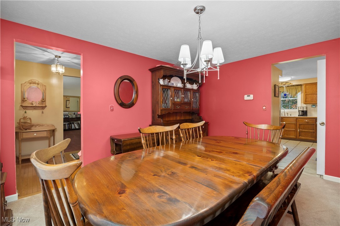 2574 Sourek Road Akron OH 44333