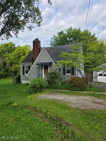 1944 Turkeyfoot Lake Road Barberton OH 44203