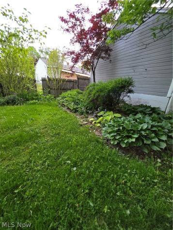 1944 Turkeyfoot Lake Road Barberton OH 44203