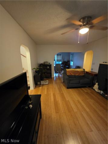 1944 Turkeyfoot Lake Road Barberton OH 44203
