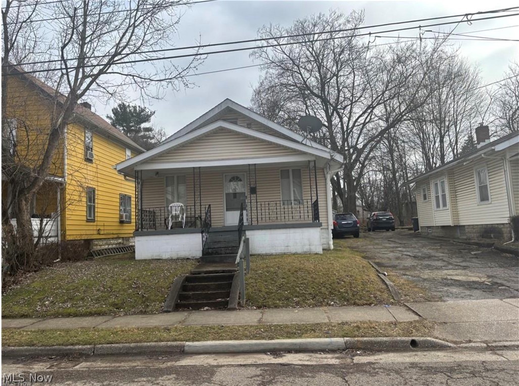 1214 Mckinley Avenue Akron OH 44306