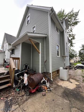 1236 Oxford Avenue NW Canton OH 44703