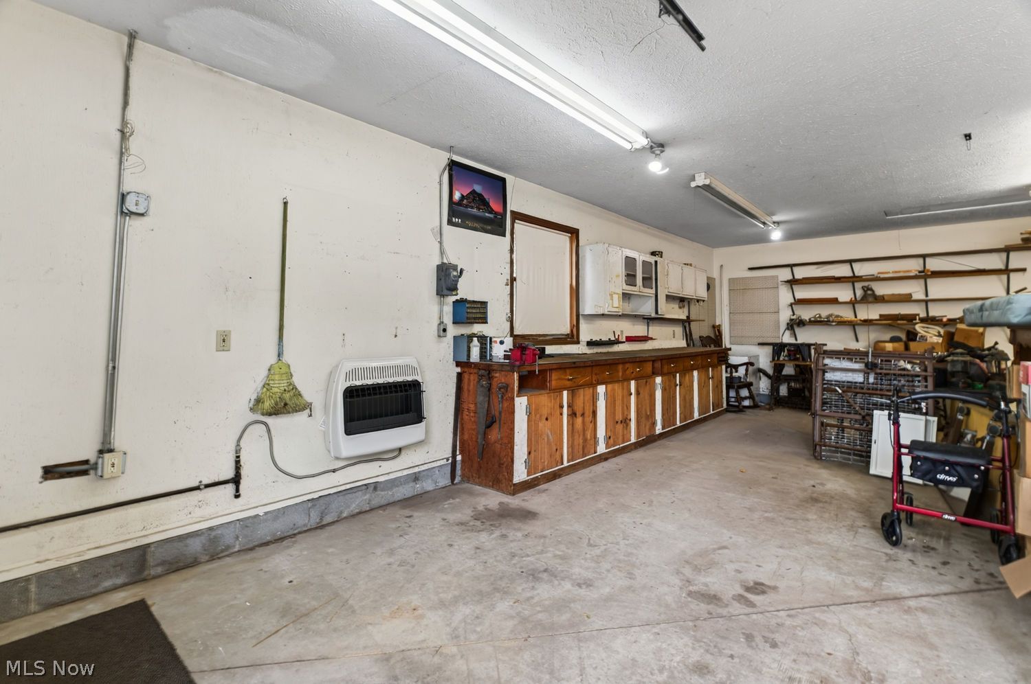 1333 W 2nd Street Lorain OH 44052