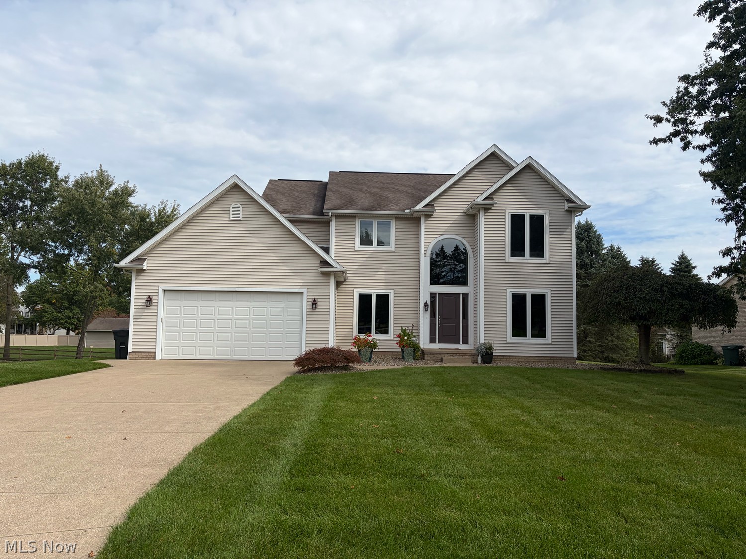 5408 Wood Trail Avenue NE Canton OH 44705