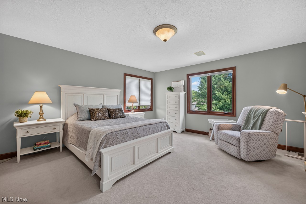 5408 Wood Trail Avenue NE Canton OH 44705