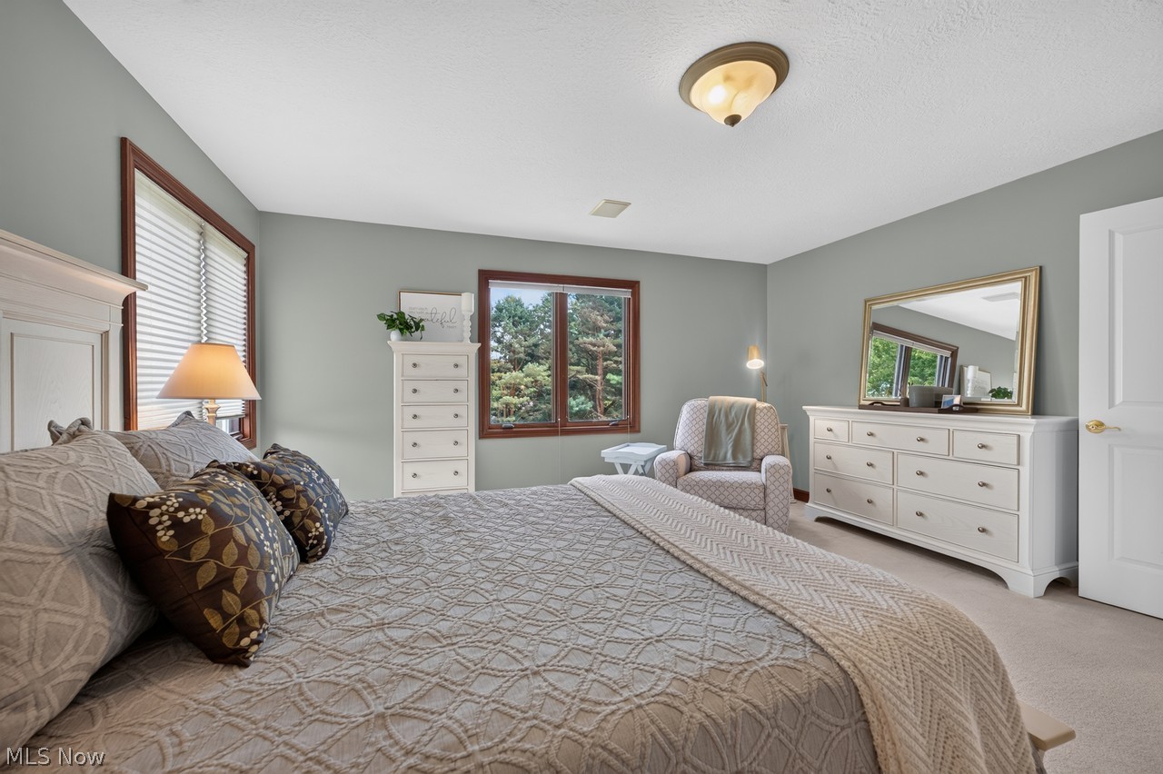 5408 Wood Trail Avenue NE Canton OH 44705