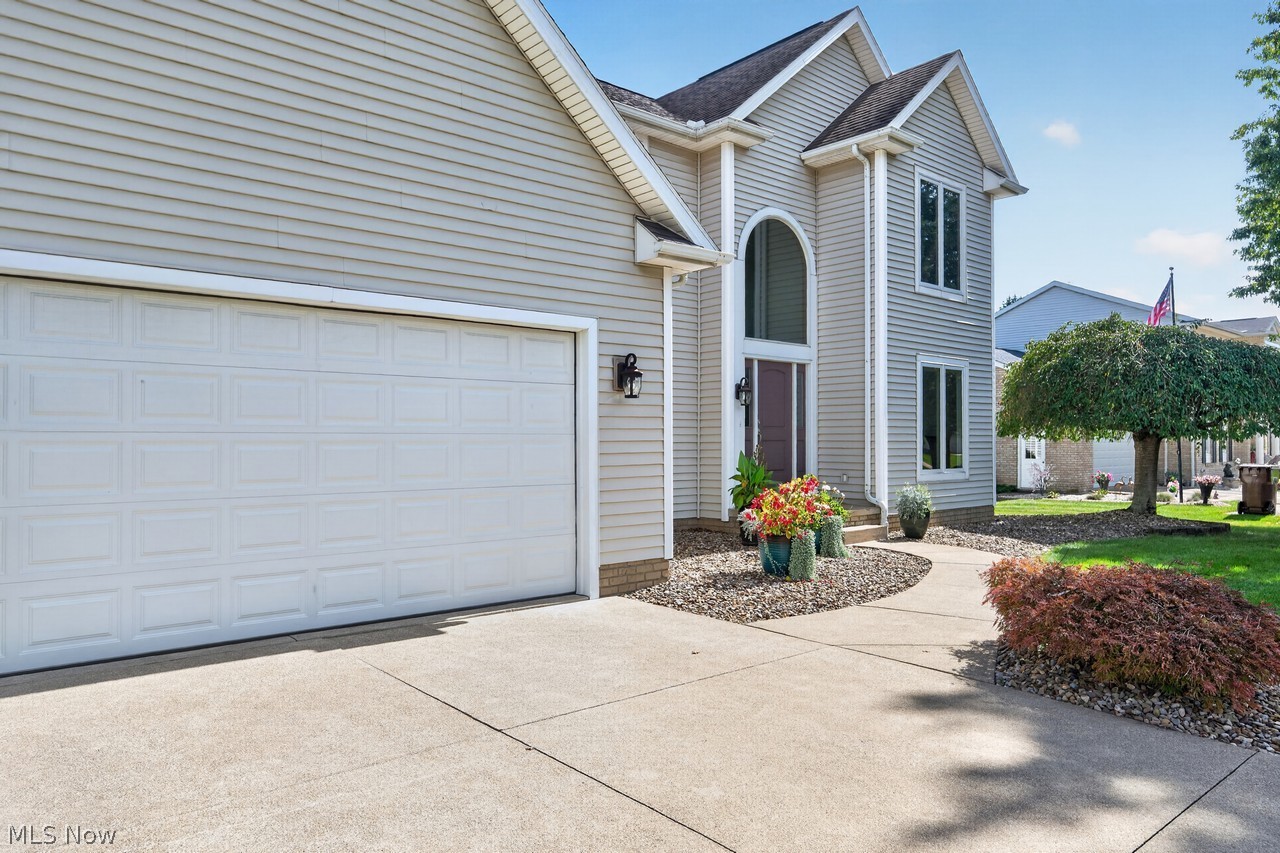 5408 Wood Trail Avenue NE Canton OH 44705