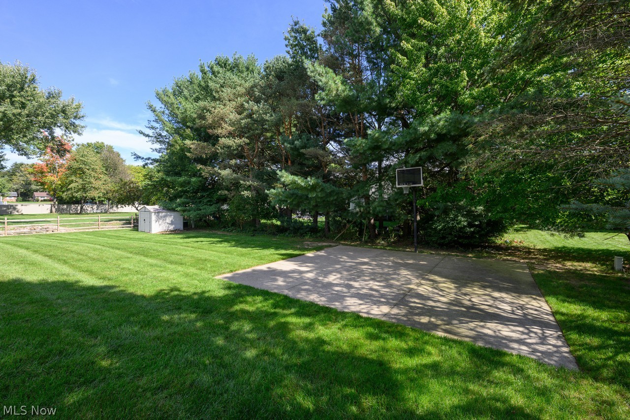 5408 Wood Trail Avenue NE Canton OH 44705