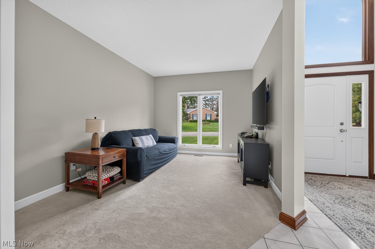 5408 Wood Trail Avenue NE Canton OH 44705