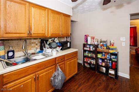 355 E 257th Street Euclid OH 44132