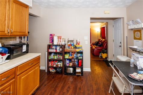355 E 257th Street Euclid OH 44132