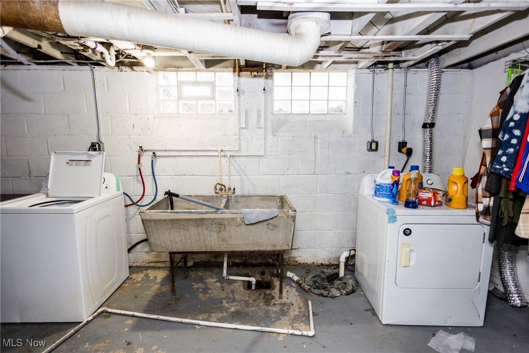 355 E 257th Street Euclid OH 44132