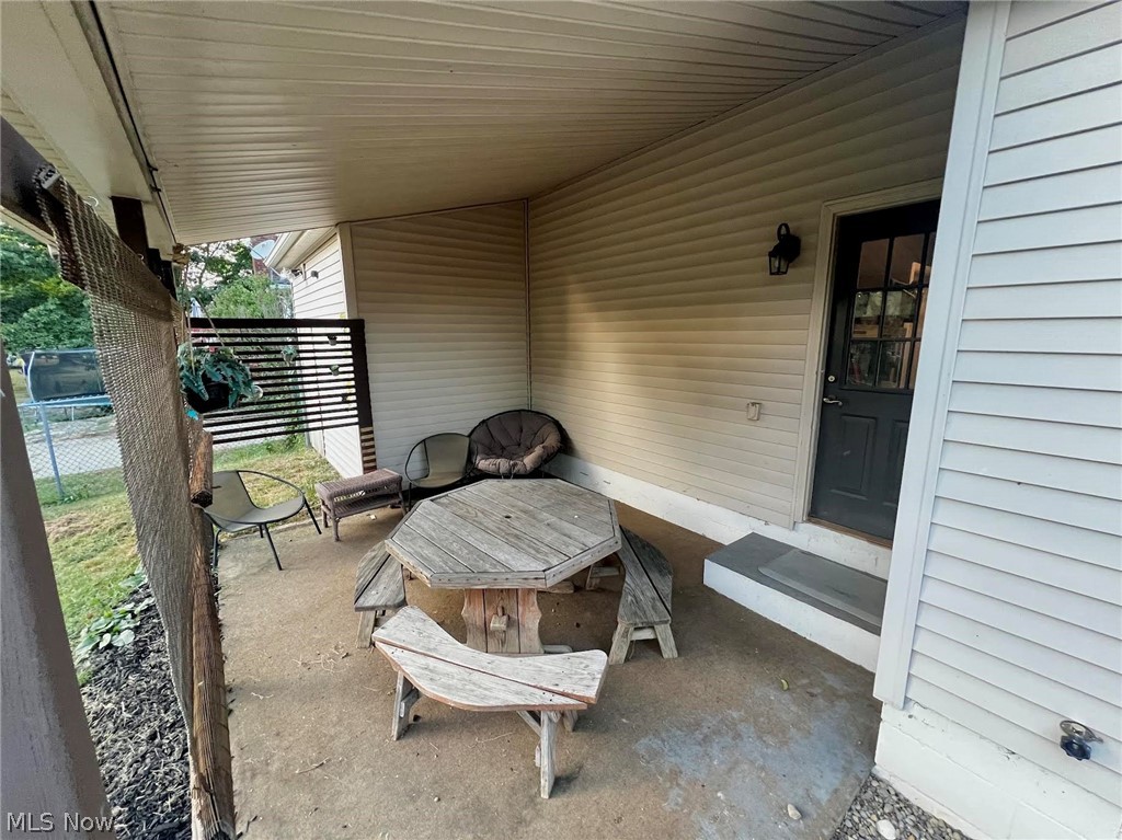 5221 Revere Avenue NW Massillon OH 44647