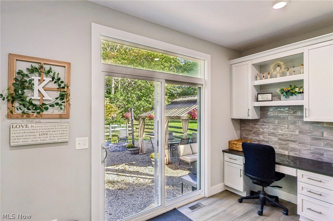 4851 Shankland Road Willoughby OH 44094