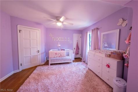 3687 Warren Road Cleveland OH 44111