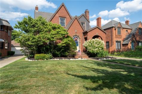 3687 Warren Road Cleveland OH 44111