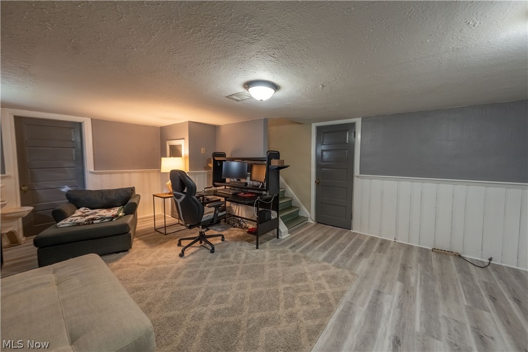 3687 Warren Road Cleveland OH 44111