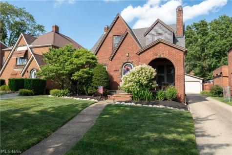 3687 Warren Road Cleveland OH 44111