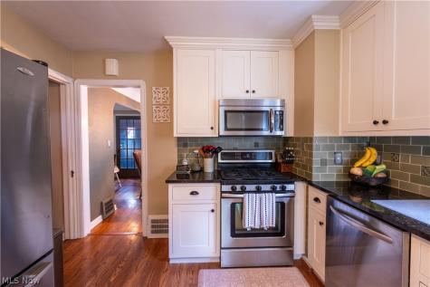 3687 Warren Road Cleveland OH 44111