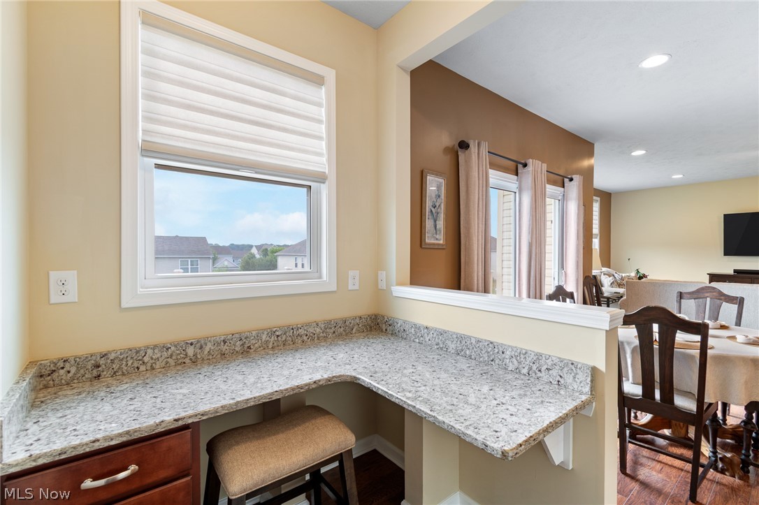 49 Garnett Akron OH 44321