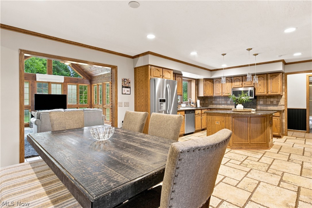 30401 Kristin Court Willoughby Hills OH 44092