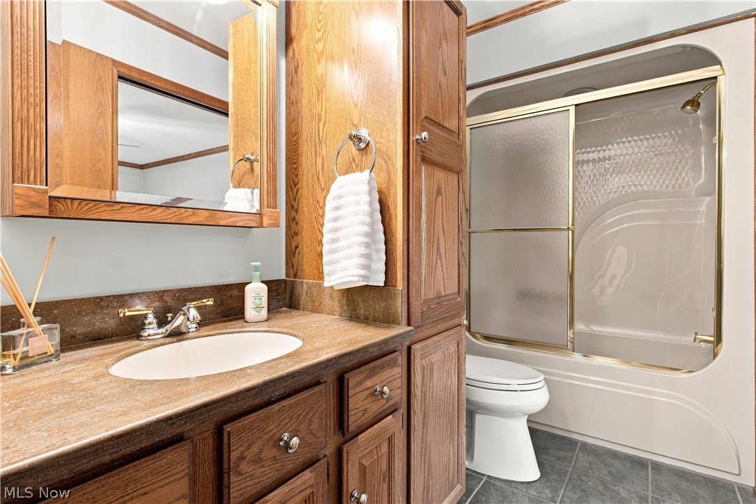 30401 Kristin Court Willoughby Hills OH 44092