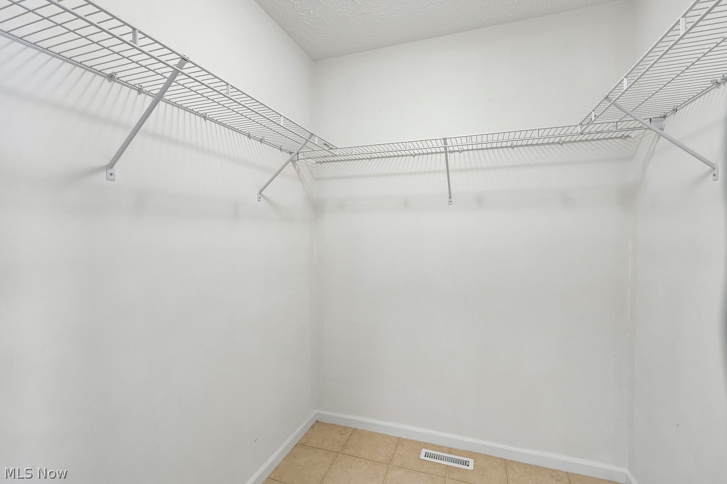 4937 Kennebank Lane Medina OH 44256