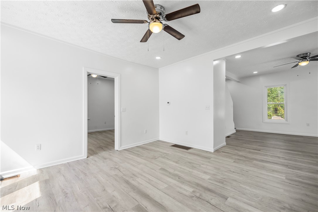 929 Washington Avenue Lorain OH 44052