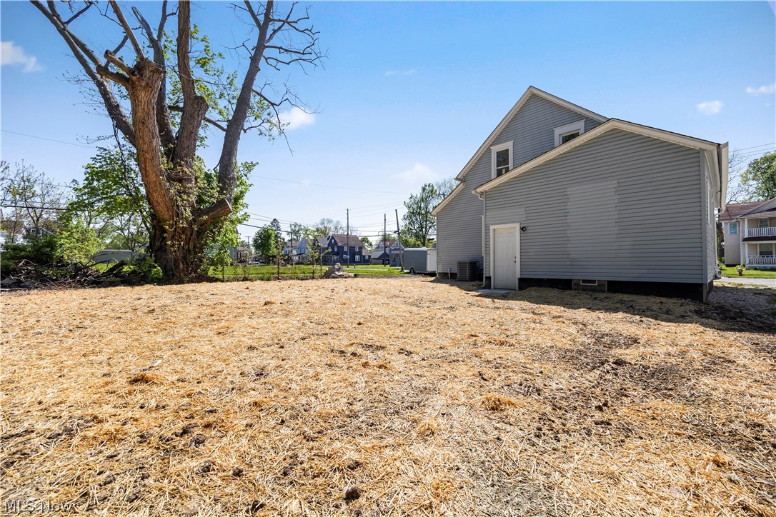 929 Washington Avenue Lorain OH 44052