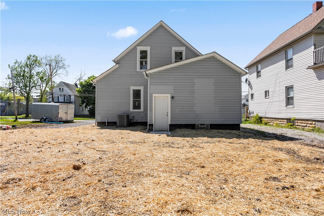 929 Washington Avenue Lorain OH 44052
