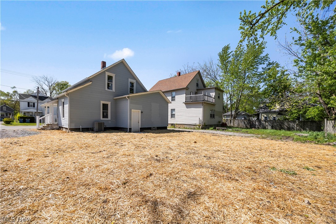 929 Washington Avenue Lorain OH 44052