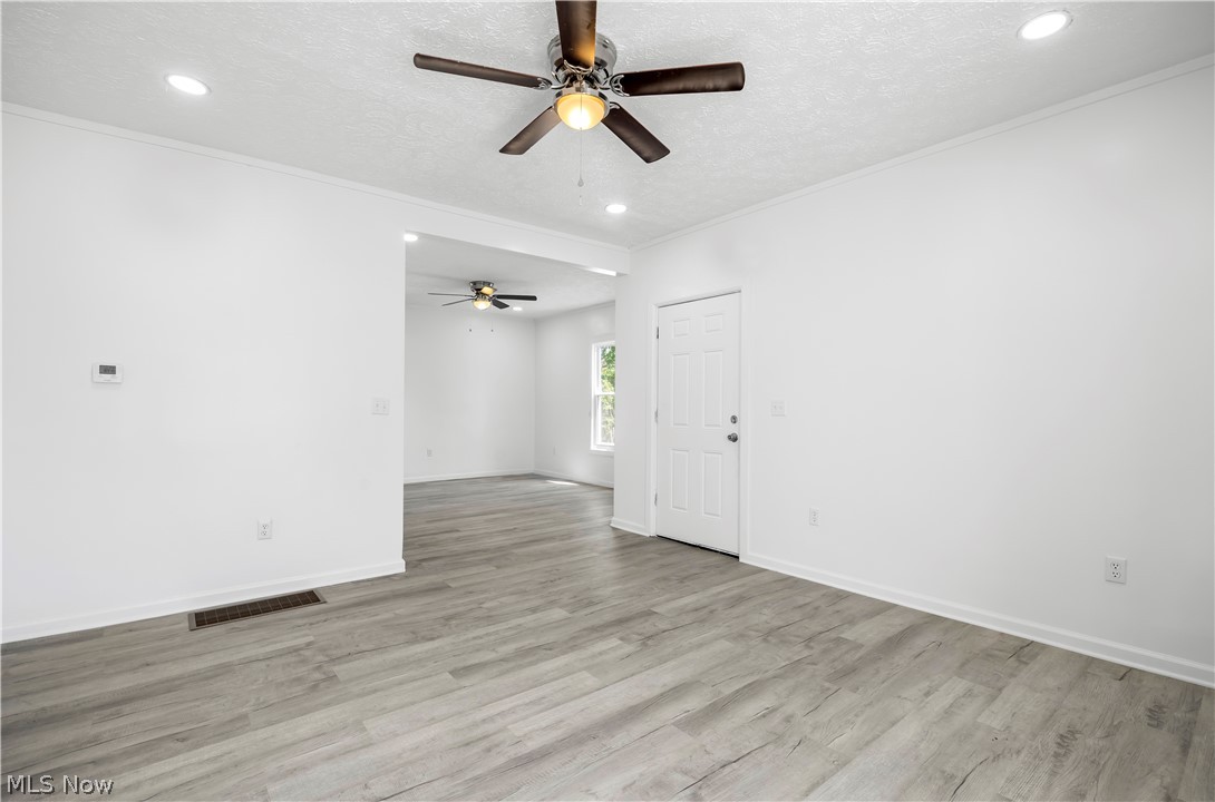 929 Washington Avenue Lorain OH 44052