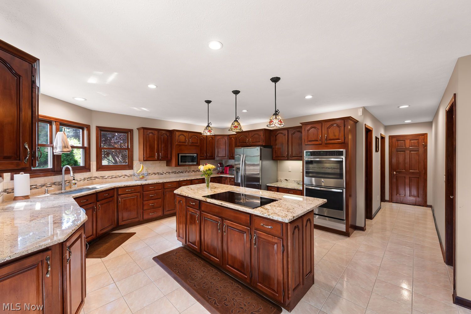 30939 Riviera Lane Westlake OH 44145