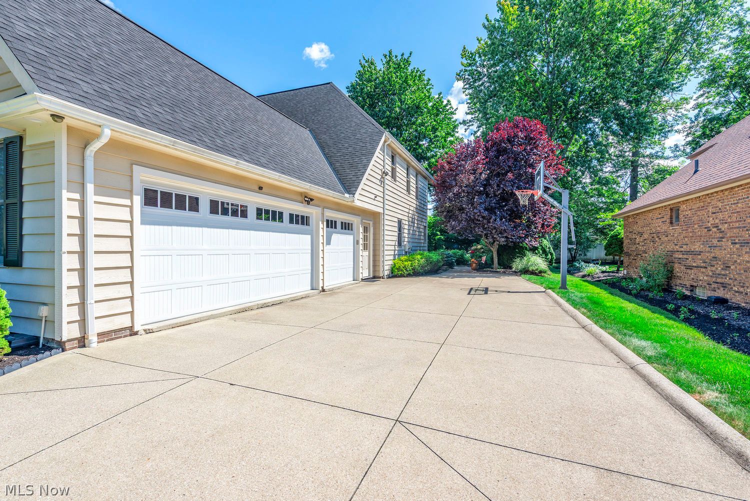 30939 Riviera Lane Westlake OH 44145