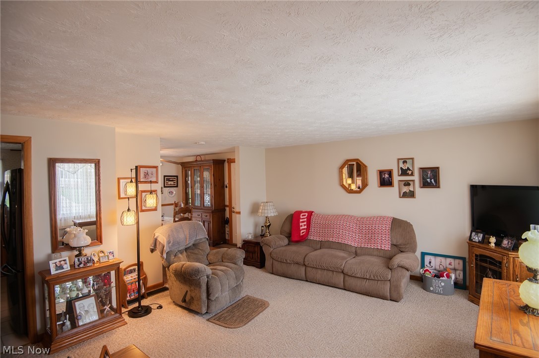 719 Oregon Avenue Mcdonald OH 44437