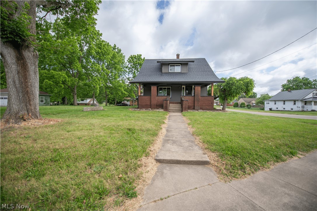 341 W Lisbon Street Waynesburg OH 44688