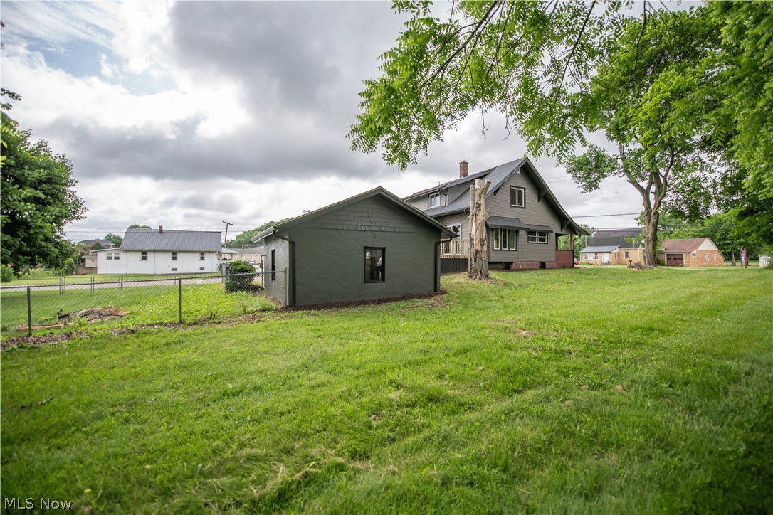 341 W Lisbon Street Waynesburg OH 44688