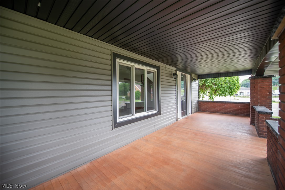 341 W Lisbon Street Waynesburg OH 44688