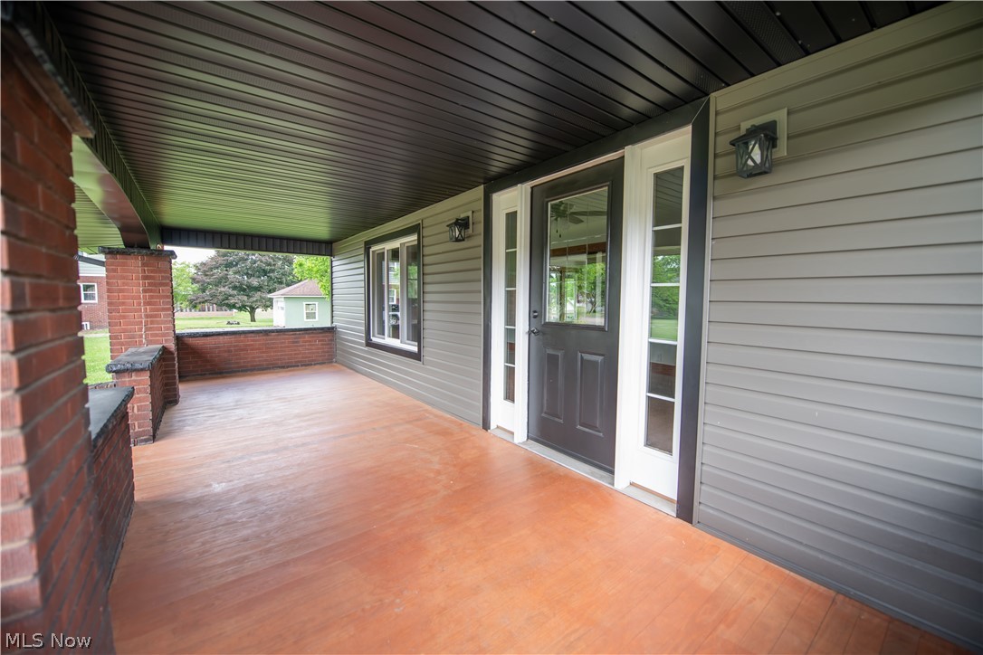 341 W Lisbon Street Waynesburg OH 44688