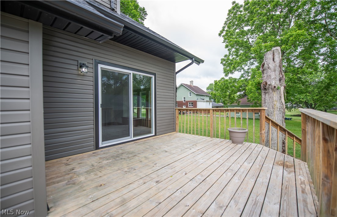 341 W Lisbon Street Waynesburg OH 44688