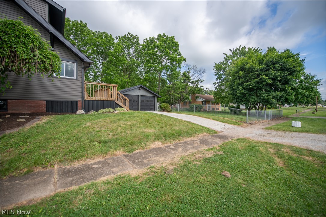 341 W Lisbon Street Waynesburg OH 44688